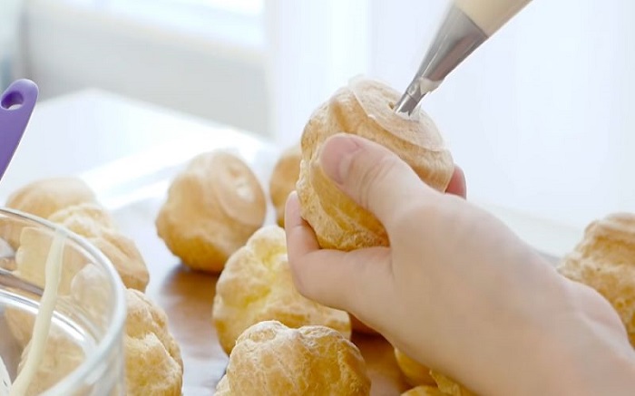 Cách làm bánh su kem đơn giản tại nhà
